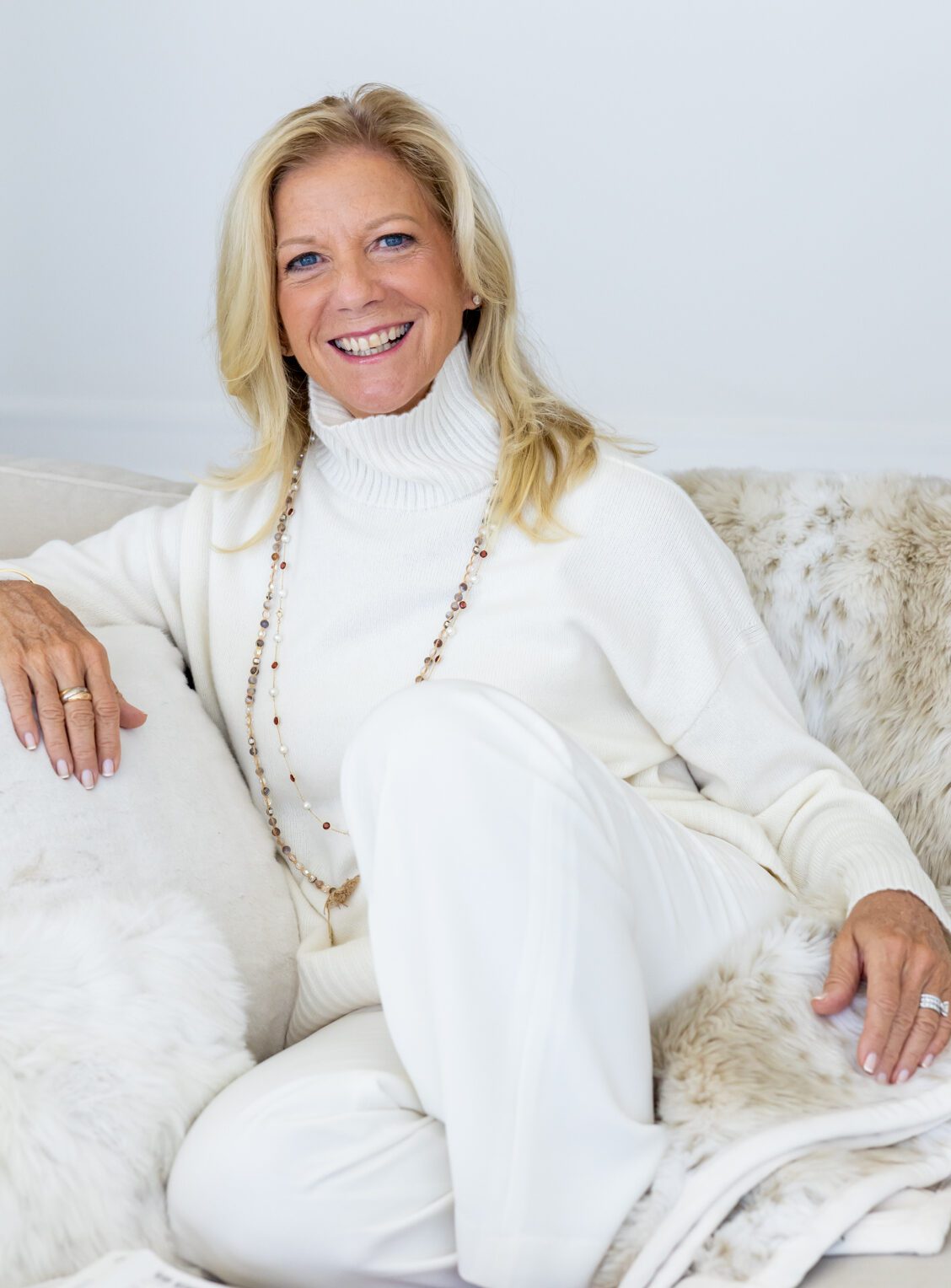 0161_Dr-Sue-Morter-©Tanya-Malott